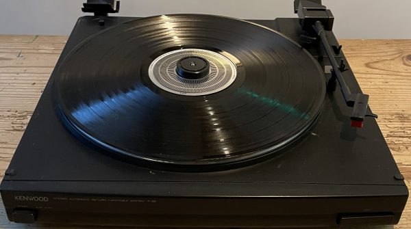 Kenwood P-26