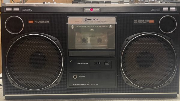 Hitachi TRK-8080E