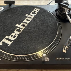 Technics SL-1210MK2
